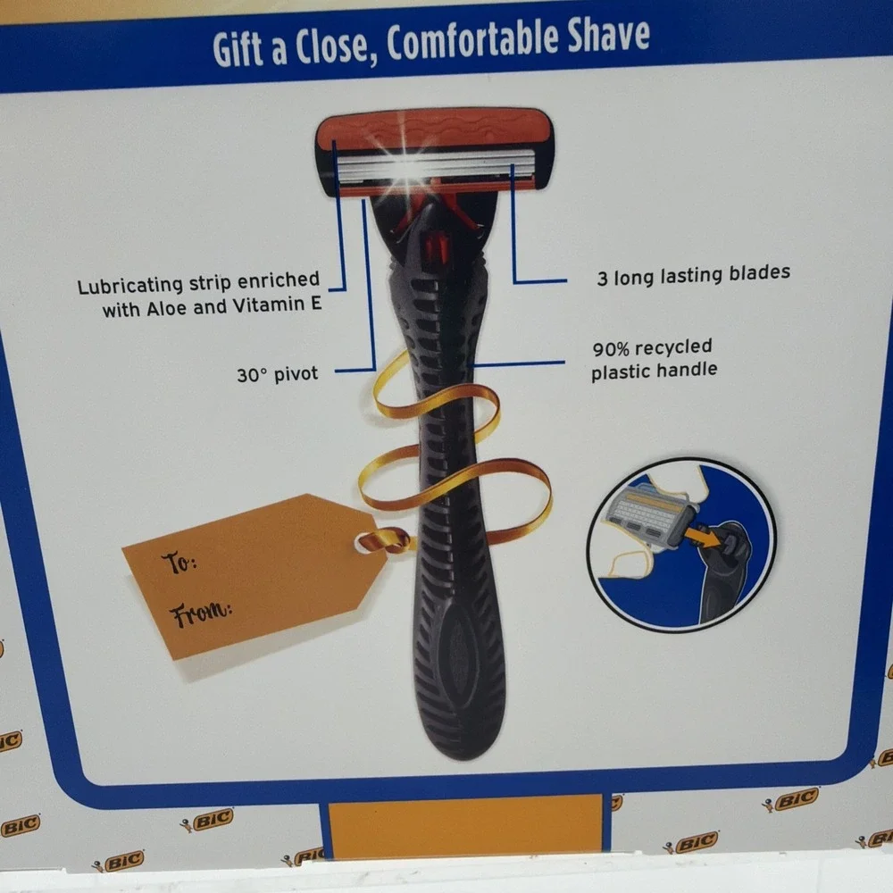 BIC Comfort 3 Refillable Men's 3-Blade Manual Razors, 1 Handle and 14 Cartridges